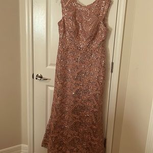 SLNY Fashions New York, Maxi Sequence Dress